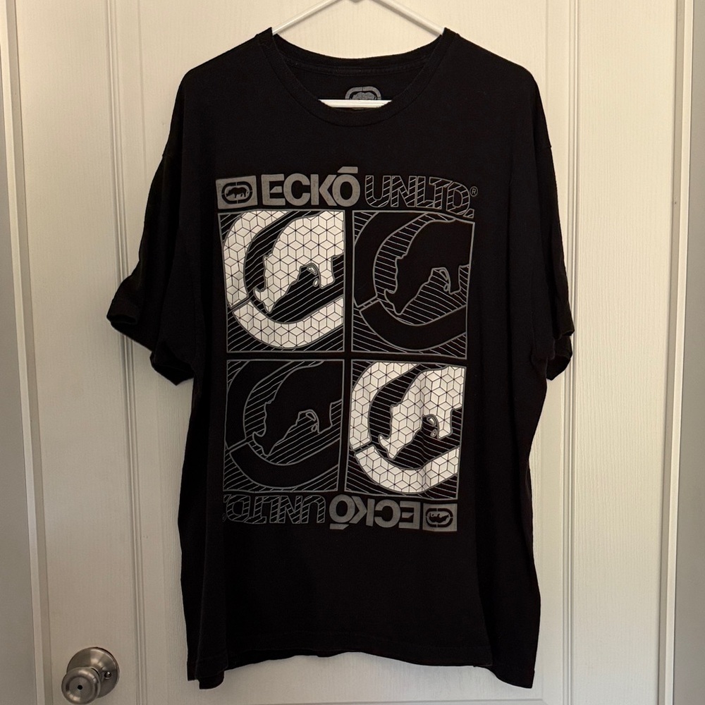 Ecko Unlimited Black and White Graphic Tee Mens 2XL